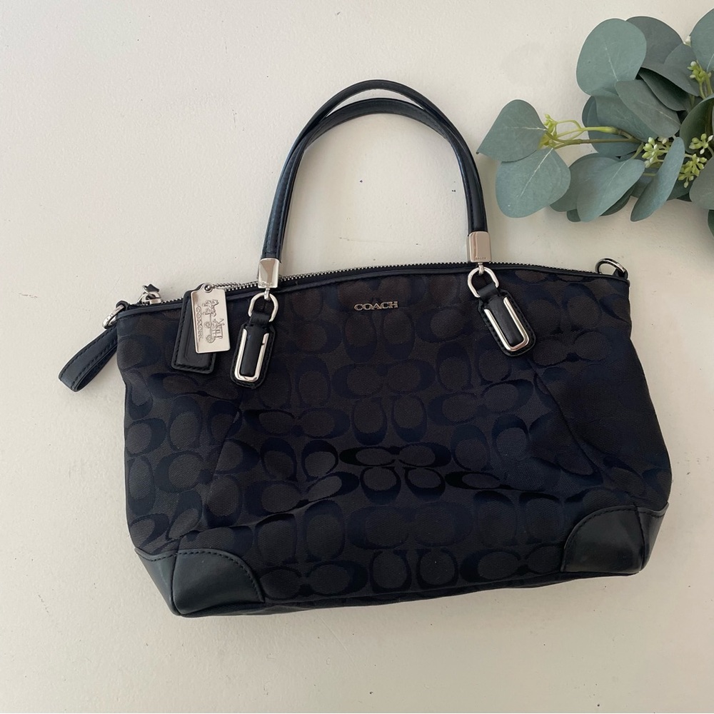 COACH Kelsey Outline Signature Satchel